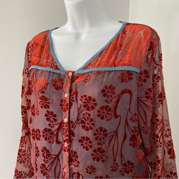 Sundance Abbie Velvet Burnout Button Front Blouse size Medium - Picture 3 of 8